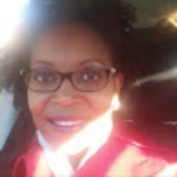 paulinesuttle